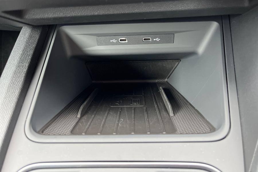 CUPRA Leon Photo autoimg-ad9f47b8610c04a32953eb6f029408cdbac35d99.jpg