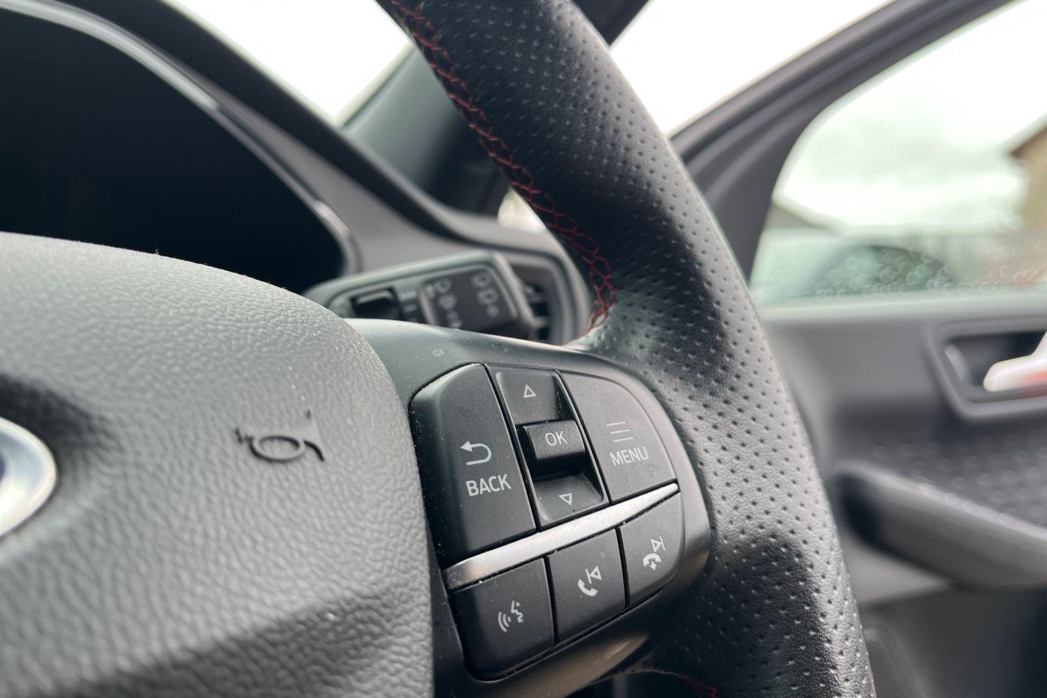 Ford KUGA Photo 26