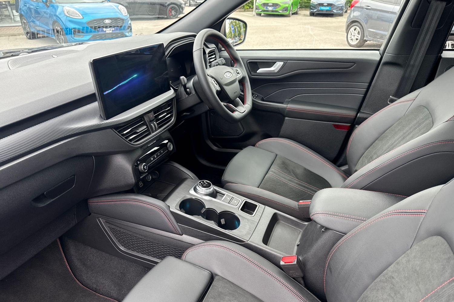 Ford KUGA Photo 17