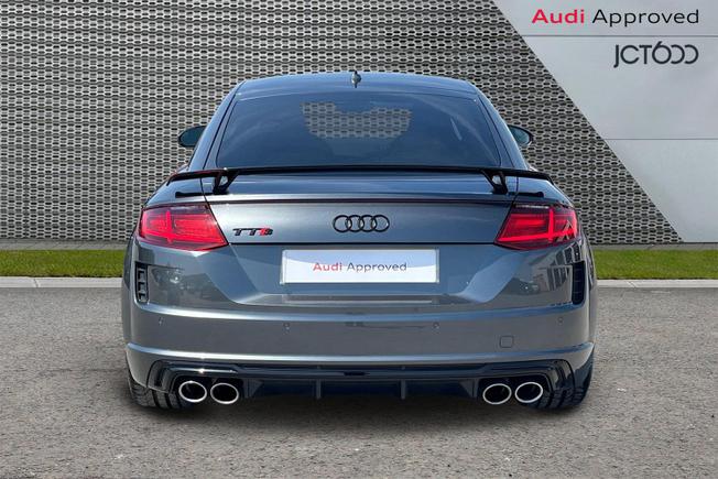 Audi TTS Photo 7