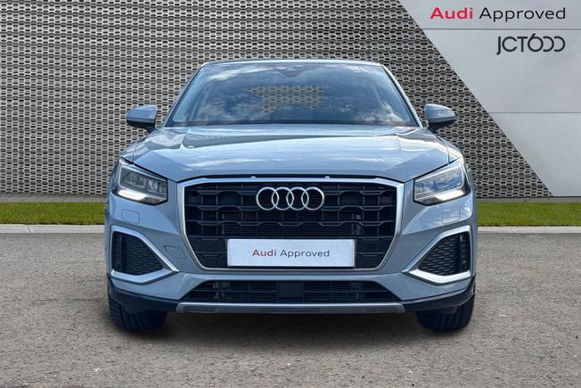 AUDI Q2 Photo 8