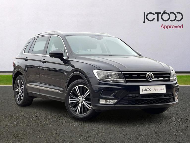 Used 2017 VOLKSWAGEN Tiguan 2.0 TDI BlueMotion Tech SE Navigation SUV 5dr Diesel Manual Euro 6 (s/s) (150 ps) Black at JCT600