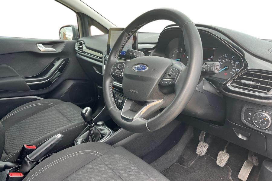 Ford Fiesta Photo autoimg-adacf8adcc681d5506ea1ff2578bf07de9ee88d0.jpg