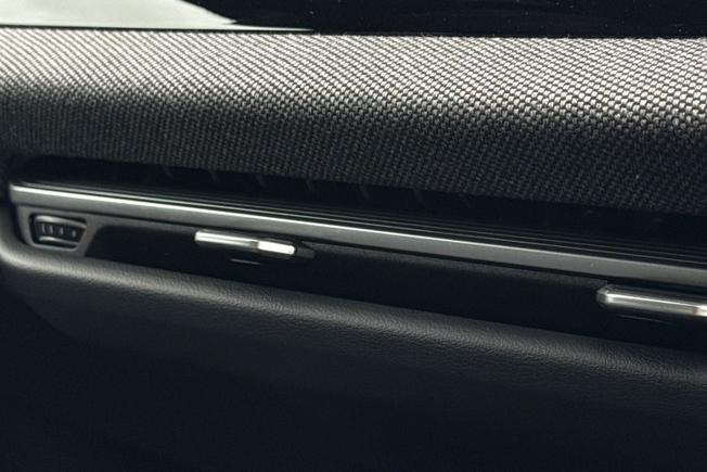 AUDI A6 Saloon Photo 46