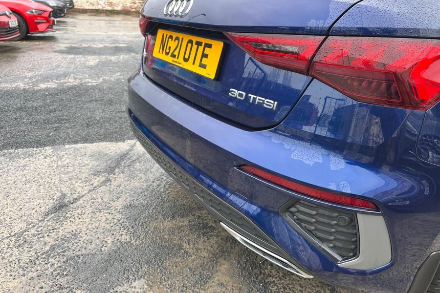 Audi A3 Photo autoimg-adaf4acd2dbfa6ddd1439a8d2fa6c98547a31d01.jpg