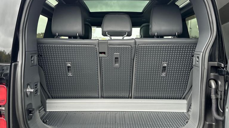 Used Land Rover Defender SD23CCY 10