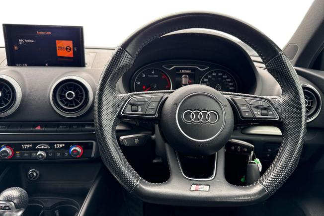 AUDI A3 Photo 11