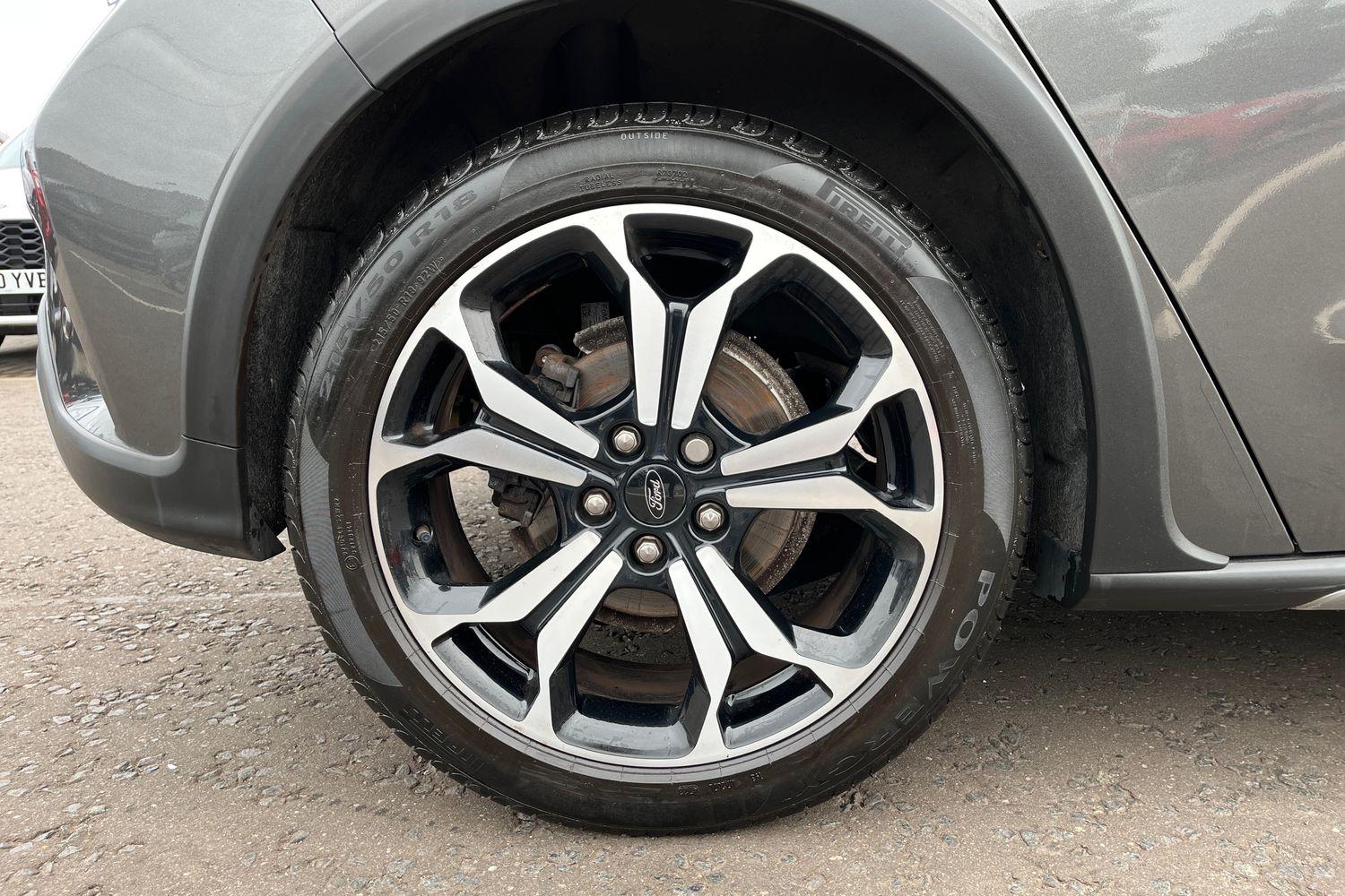 Ford Focus Photo 7