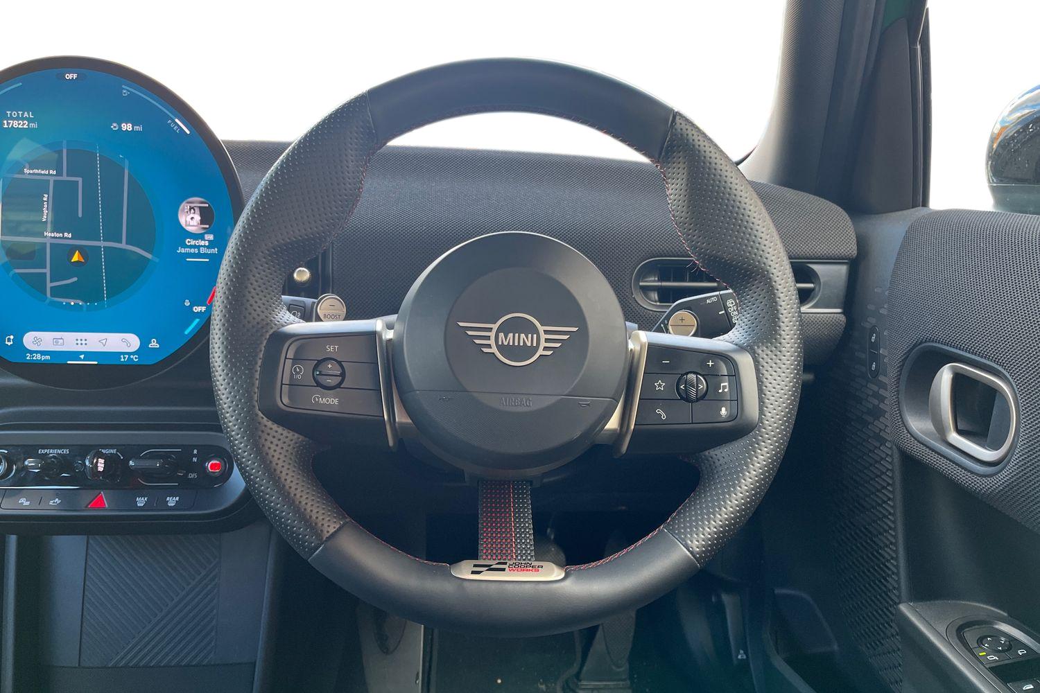 MINI Cooper Photo 10