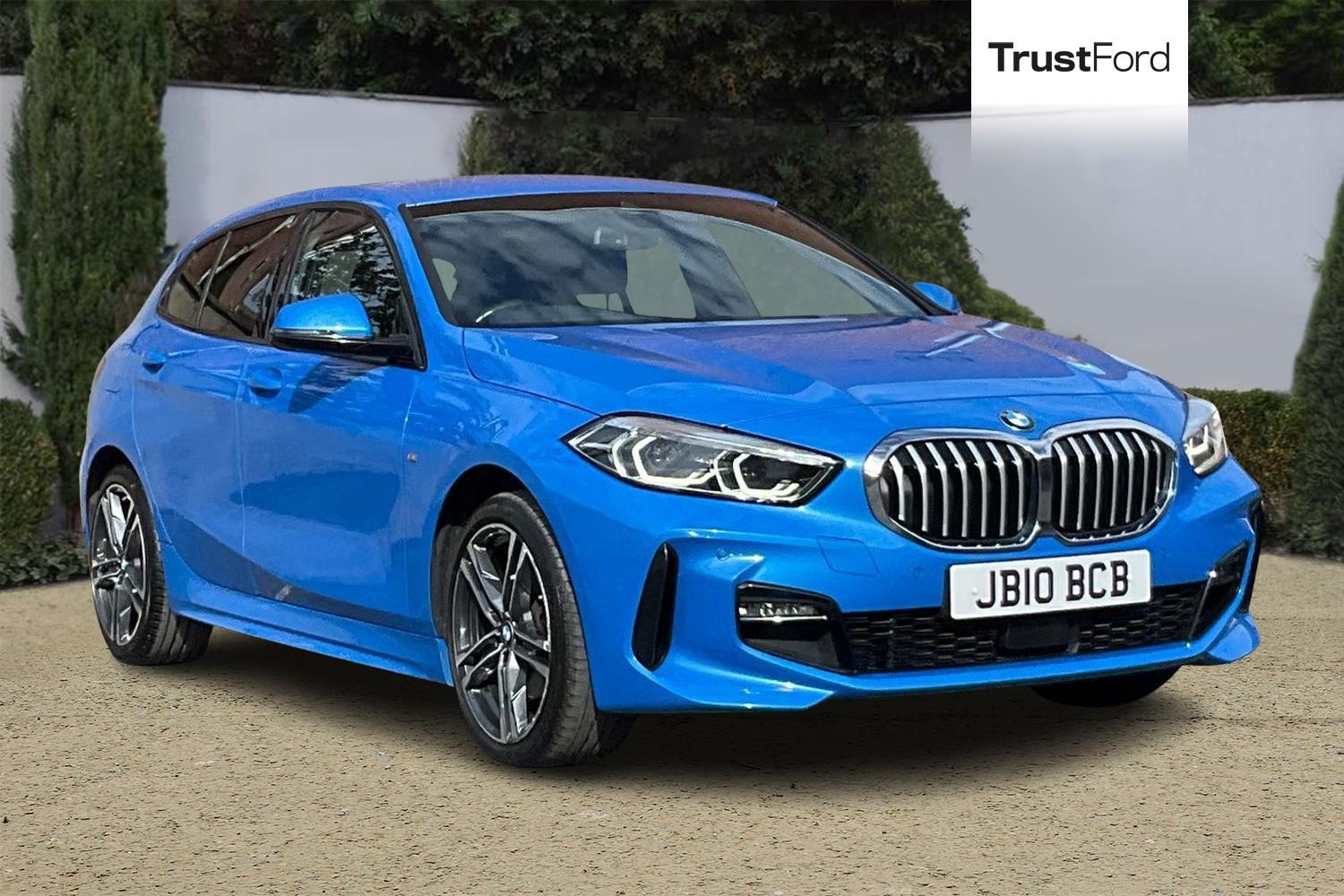 BMW 1 SERIES Photo 0