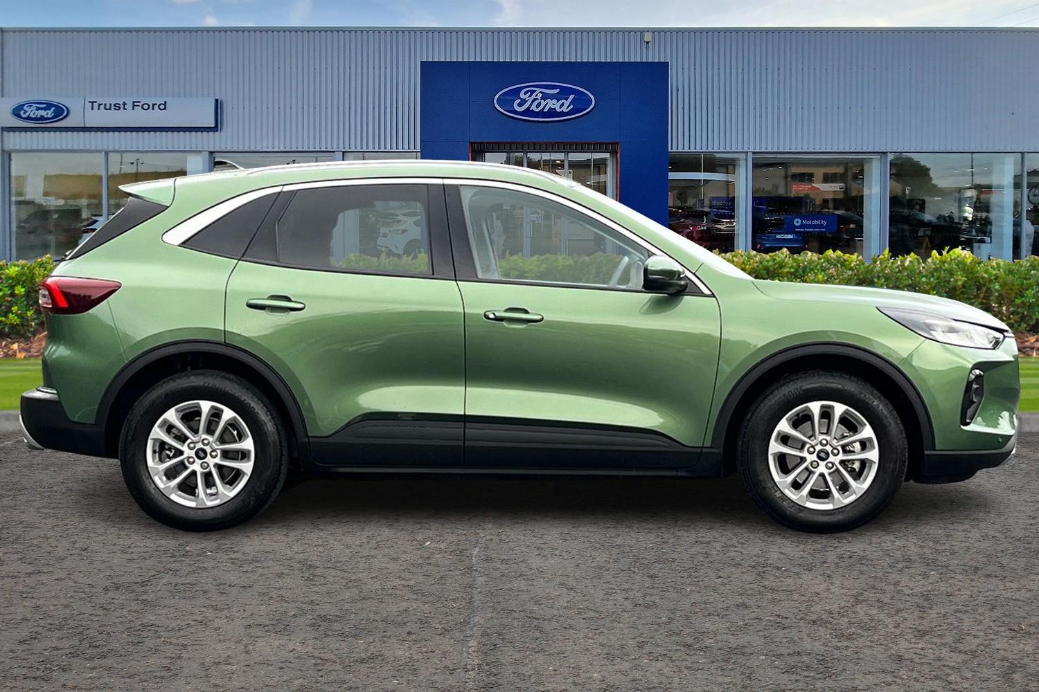Ford Kuga Photo 2