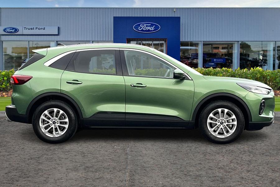 Ford Kuga Photo autoimg-adbbbf64d2d5b52abc495c5305988aecf4b11832.jpg