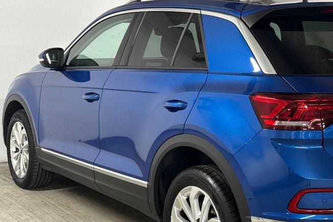 Volkswagen T-Roc Photo 26