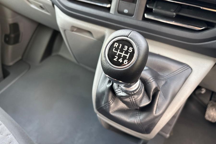 Ford TRANSIT CUSTOM Photo autoimg-adc4a196e981d54a314d32b1cf87043f95676f61.jpg
