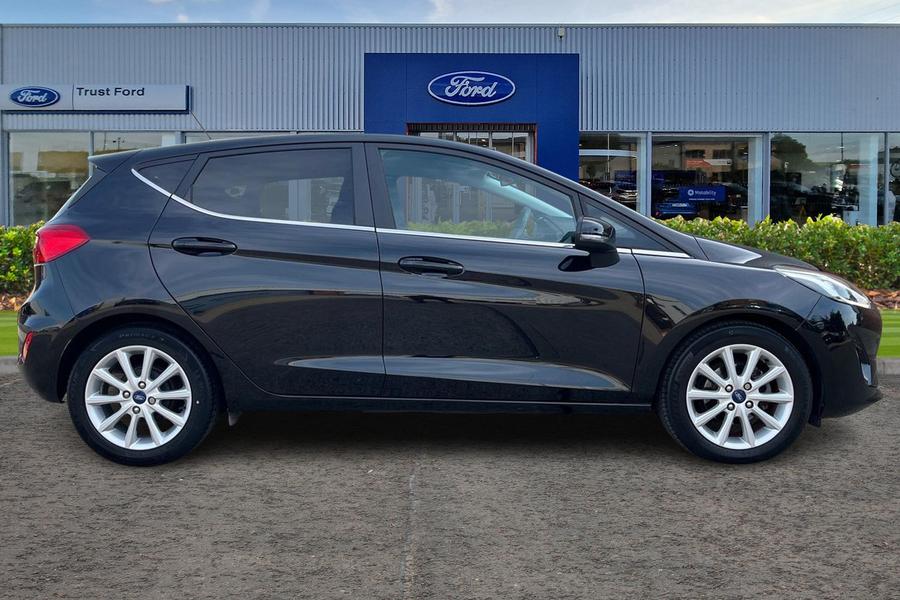 Ford Fiesta Photo autoimg-adc7db13abc3b1164f382af293c16a04a04af9b5.jpg
