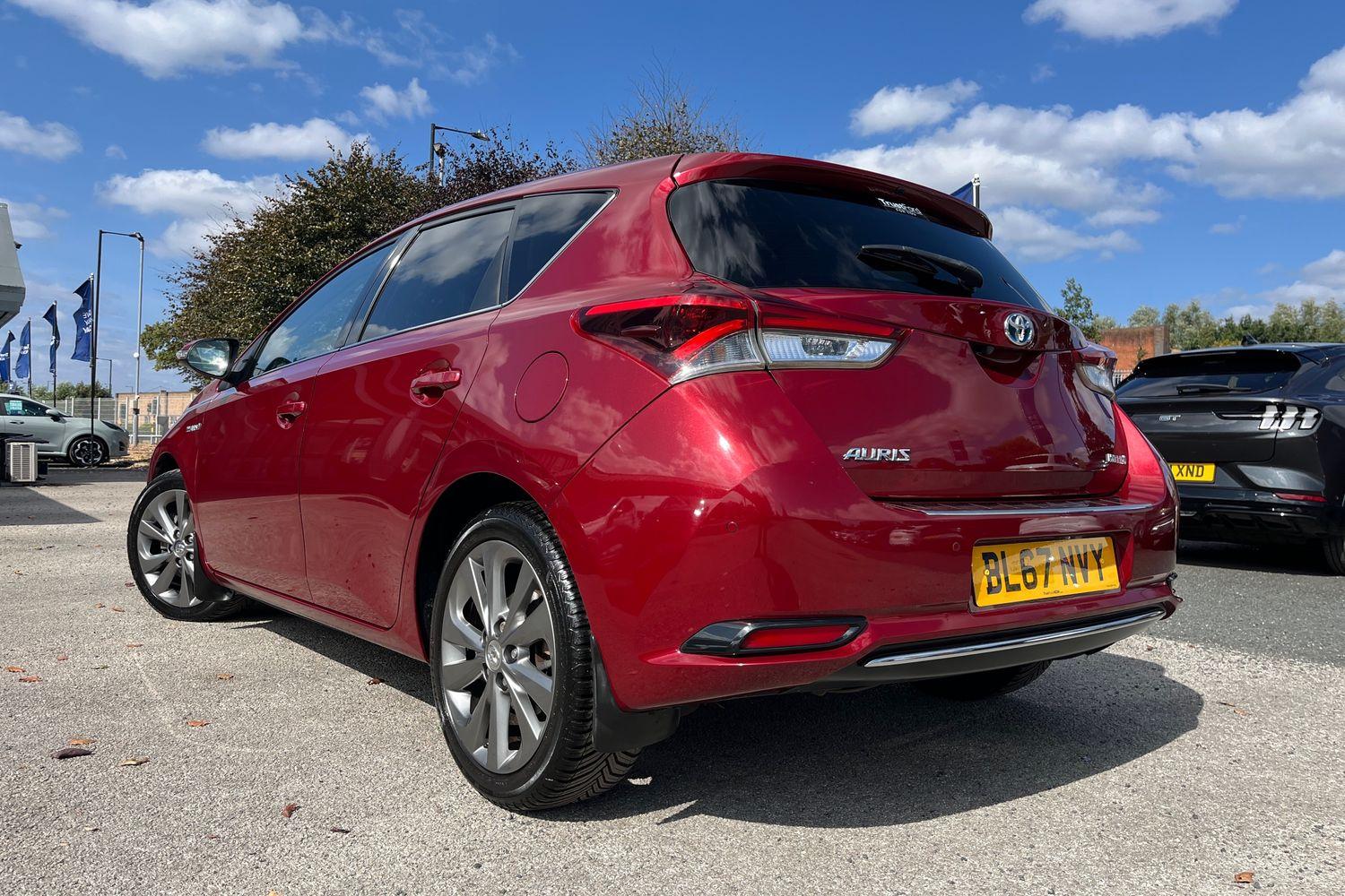 Toyota Auris Photo 37