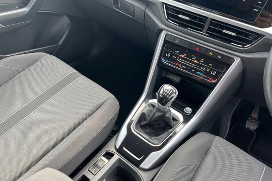 Volkswagen T-roc Photo autoimg-adca4e8aa4846ac214ffc9ea339d1fe17b82731b.jpg