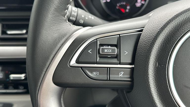 Used Suzuki Swift WD25KAA 15