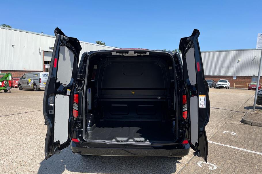 Used Ford TRANSIT CUSTOM LA26EKZ 6