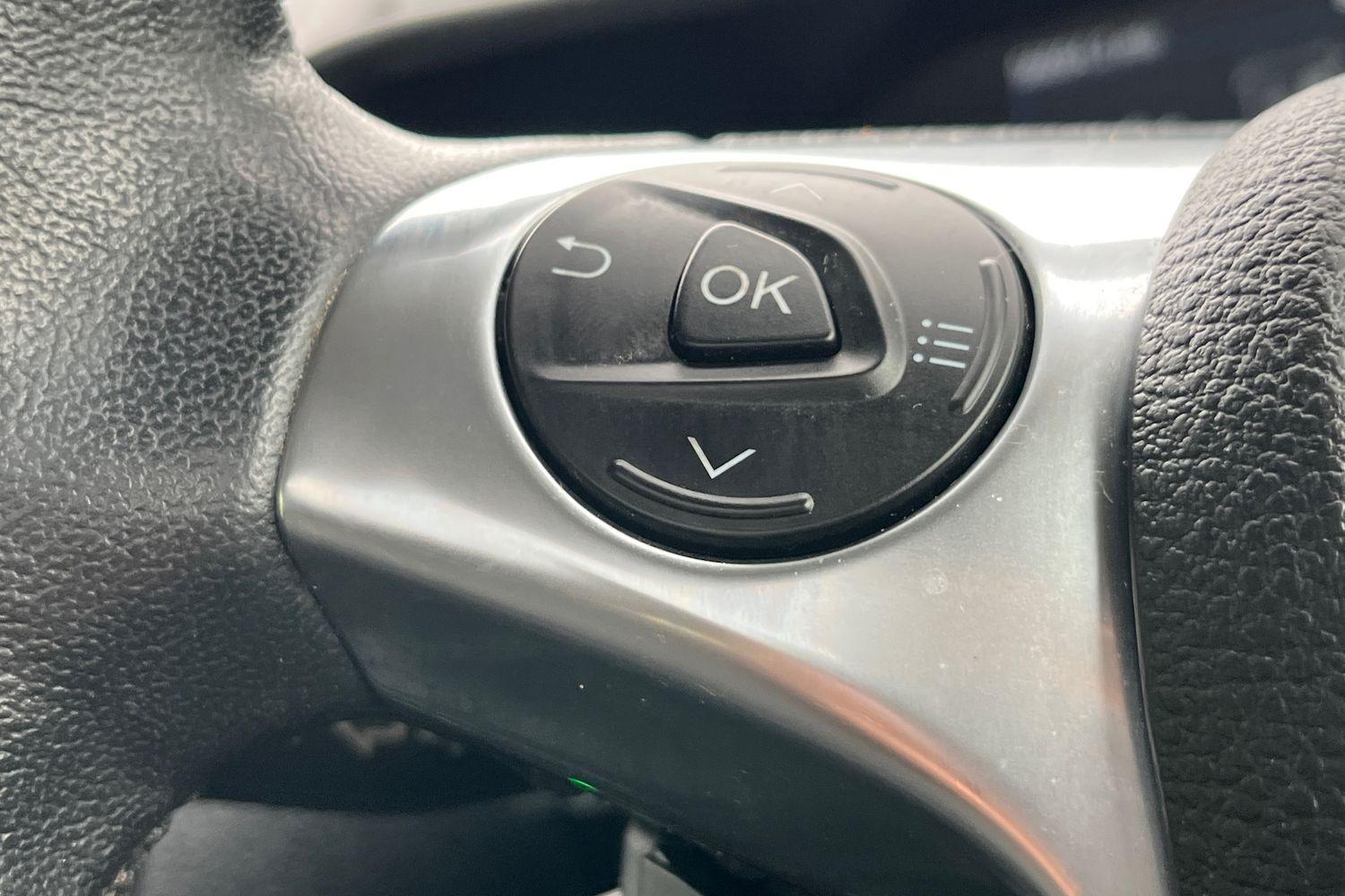 Ford GRAND TOURNEO CONNECT Photo 28
