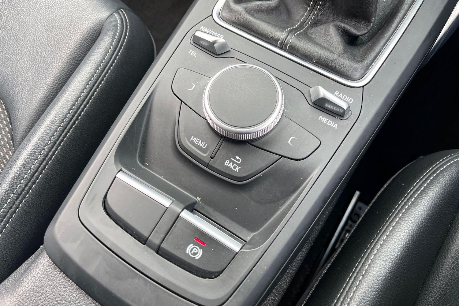 Audi Q2 Photo 34