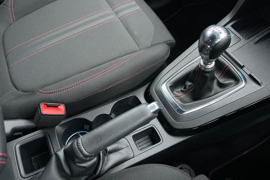 Ford Puma Photo autoimg-add9313b22d454dc734c008e6a5b3ff239fb8ed8.jpg