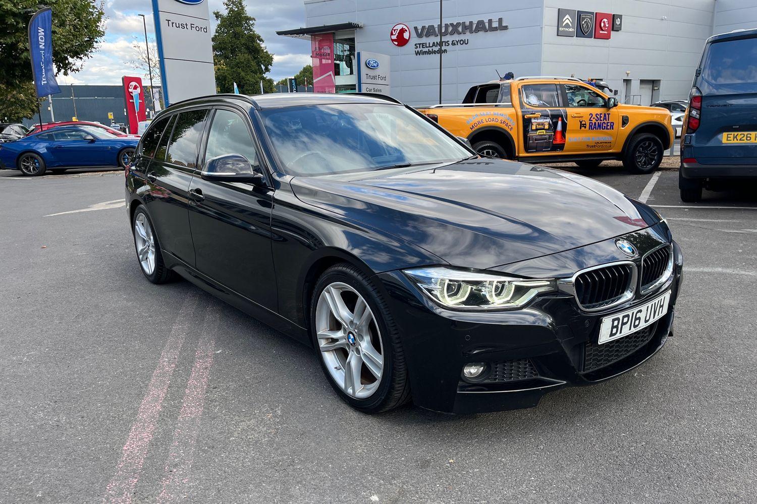 BMW 3 Series Photo 36