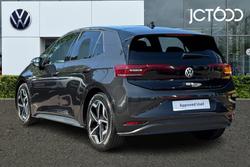 VOLKSWAGEN ID.3 Photo 3