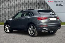 AUDI Q3 Photo 3