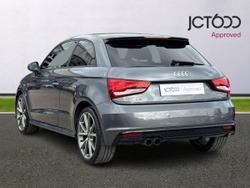 AUDI A1 Photo 3