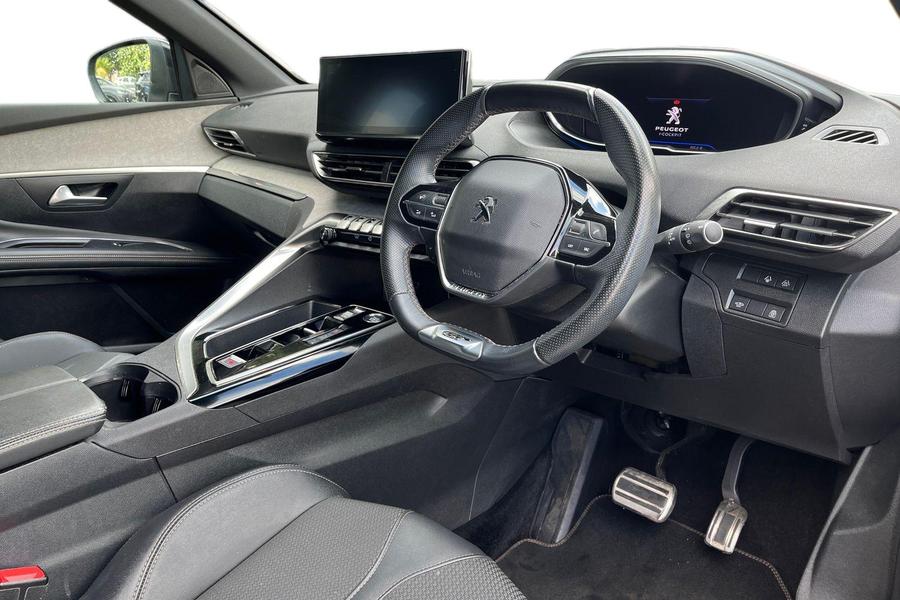 Peugeot 5008 Photo autoimg-ade3927952158681915055aee81e745b8f6e4aff.jpg