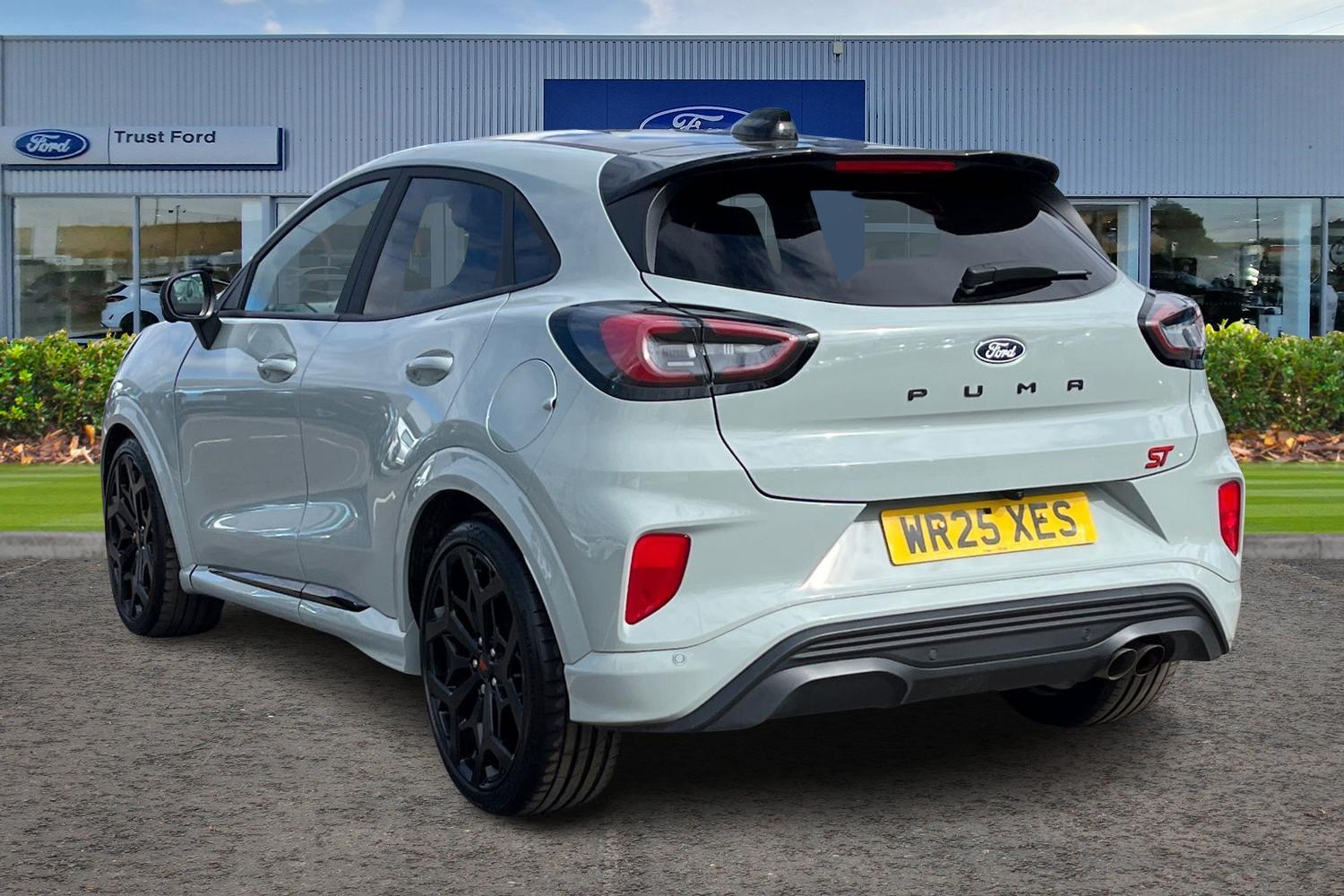 Ford Puma Photo 1