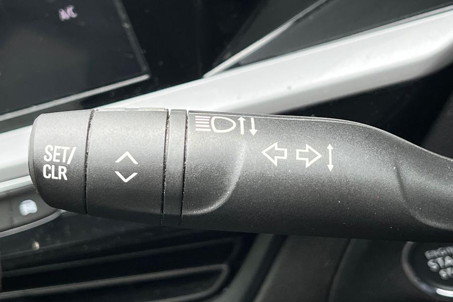 Vauxhall GRANDLAND Photo autoimg-ade6515f9cef8775bcf9d06d4ee7879936612065.jpg
