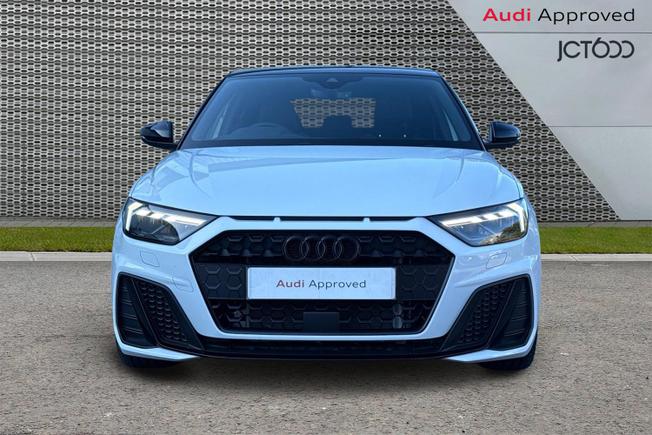 AUDI A1 Photo 8