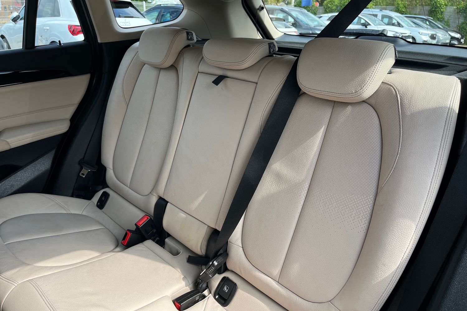 BMW X1 Photo 19