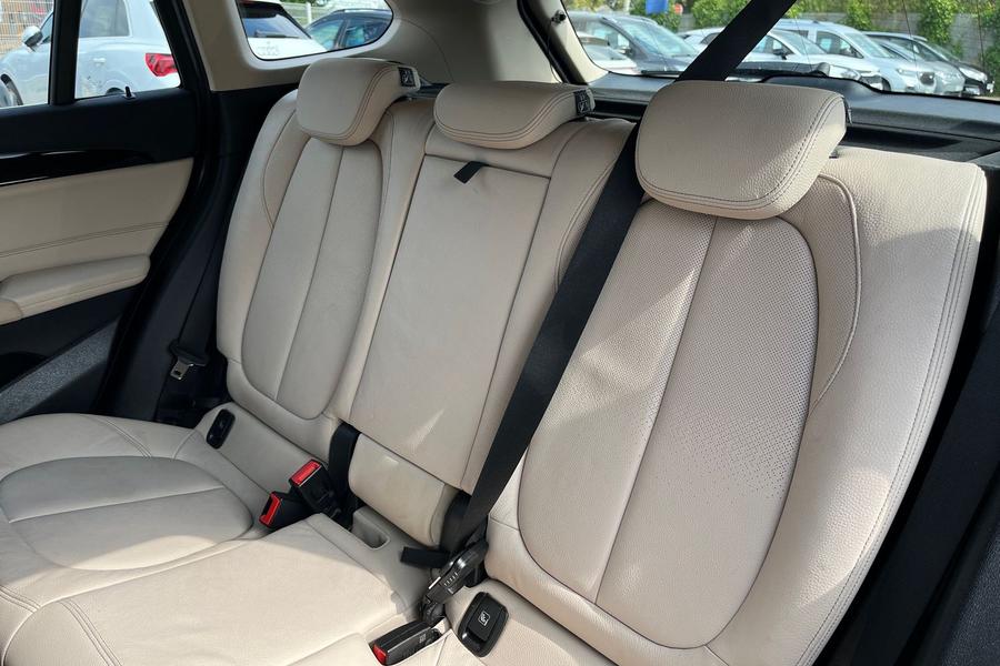 BMW X1 Photo autoimg-ade90c6d3ff08bddb4b9789a54c44d3cd6e9d5a6.jpg