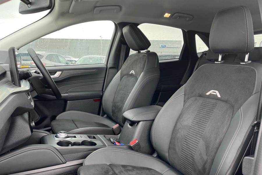 Ford Kuga Photo autoimg-adecf1e9c551942edf30e7c3c5b49fb3fe8329c2.jpg