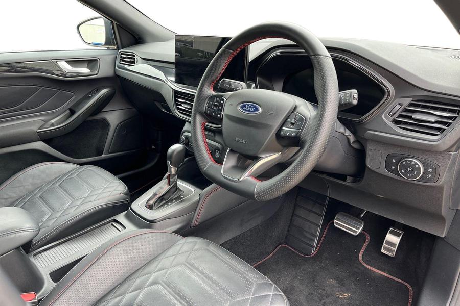 Ford Focus Photo autoimg-adf22e0e7de0f1d2c750f6a6b9dd95374eb4734f.jpg