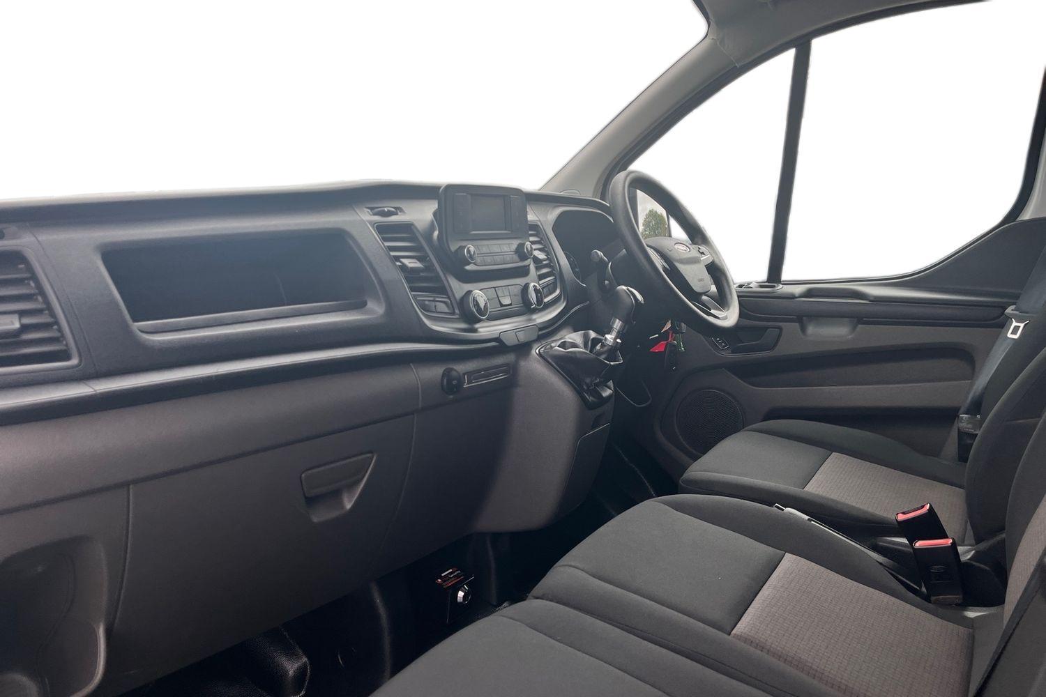 Ford TRANSIT CUSTOM Photo 3