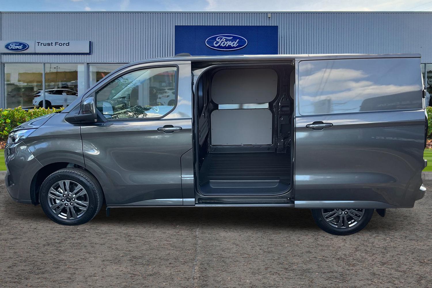 Ford TRANSIT CUSTOM Photo 4