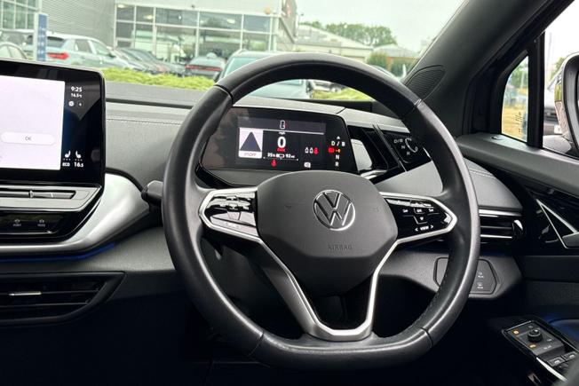 VOLKSWAGEN ID.4 Photo 40