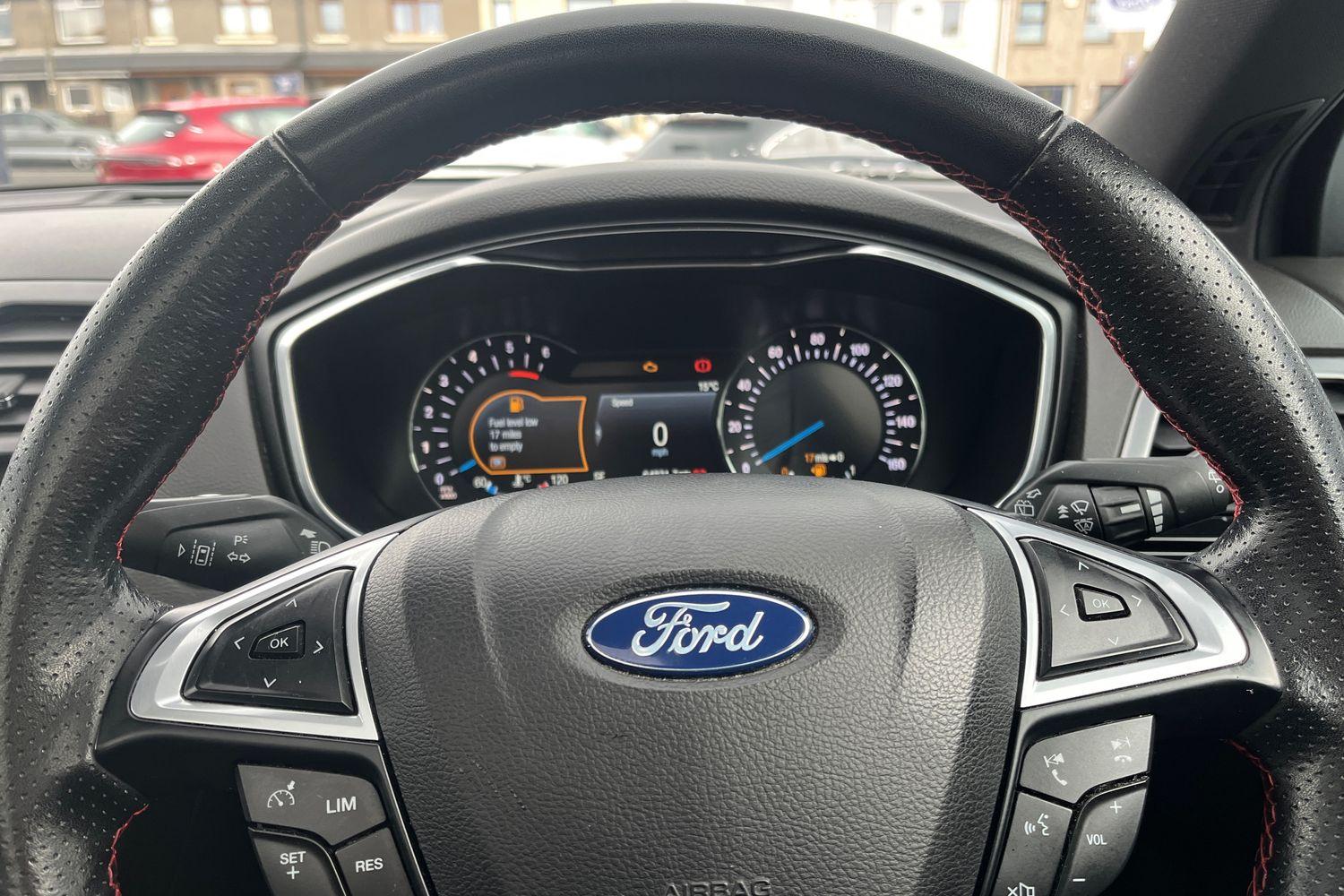 Ford MONDEO Photo 11