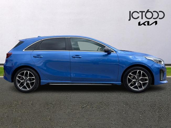 KIA Ceed Photo 4