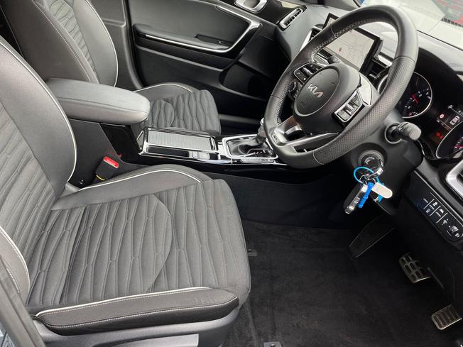 KIA Xceed Photo 28