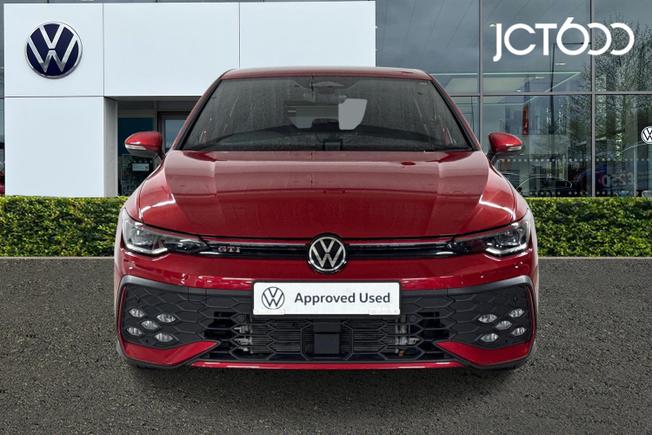 VOLKSWAGEN Golf Photo 8