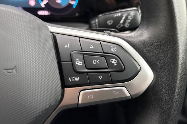 VOLKSWAGEN Golf Photo 17
