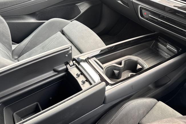 VOLKSWAGEN Id.7 Photo 38
