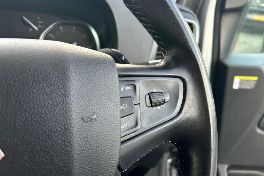 Peugeot TRAVELLER Photo autoimg-ae0e8f87f01488a2654697ef18dfdf91560daf97.jpg