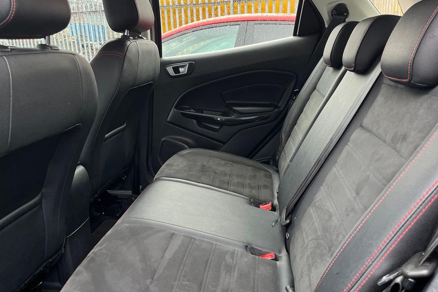 Ford EcoSport Photo autoimg-ae13cf2e31e64396ab1cb1f8b78a3881cf1696e1.jpg