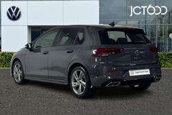VOLKSWAGEN Golf Photo 3